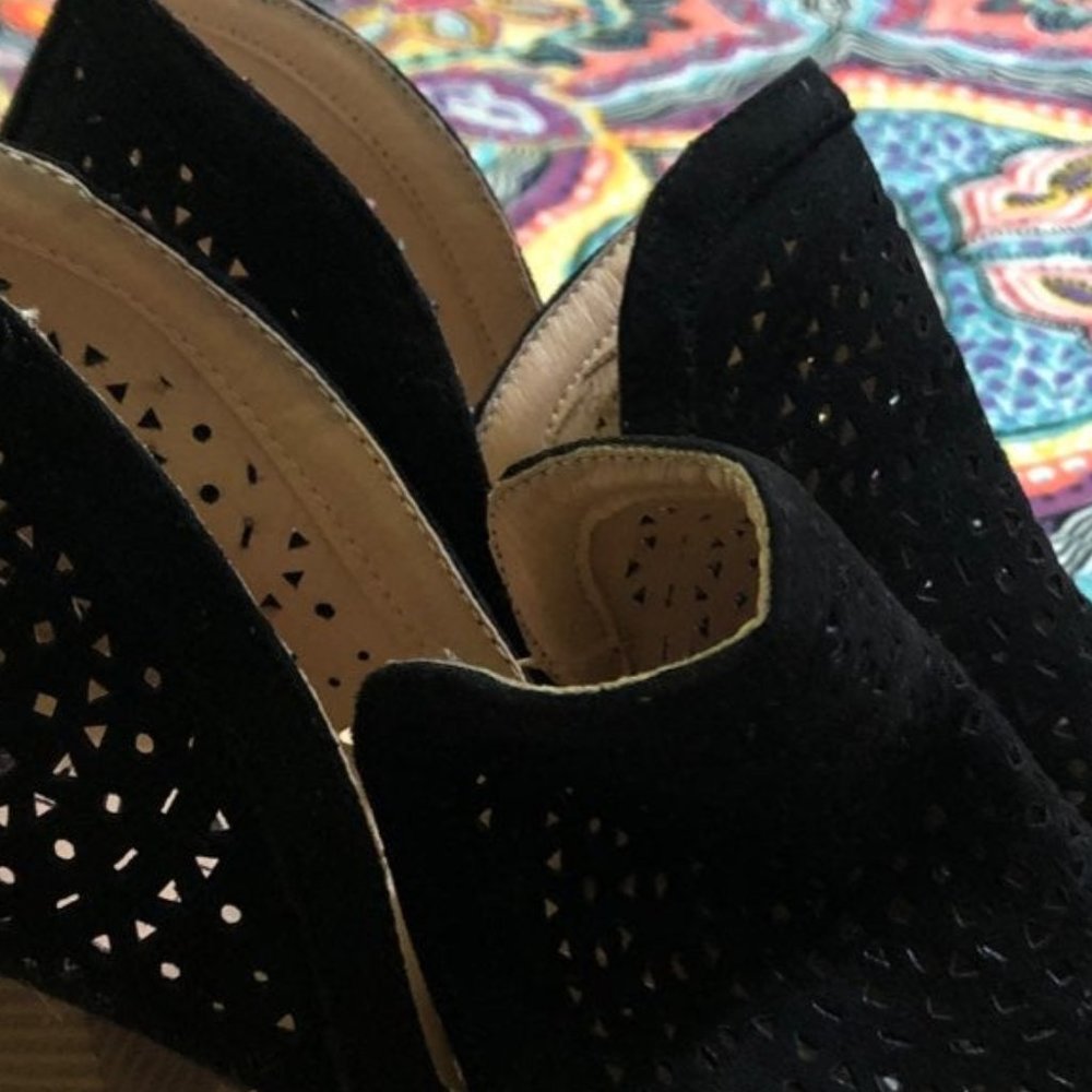 NEW AMS Black Faux Suede Vegan Ankle Booties - Picture 5 of 5
